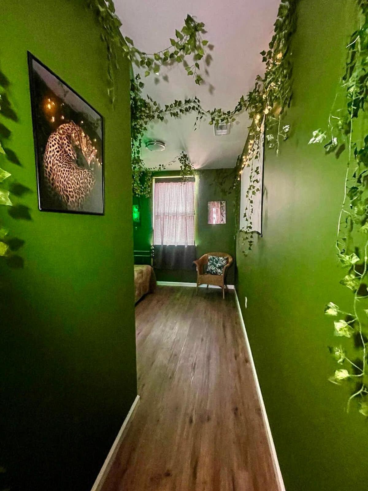 Wild Romance Hideaway 5 Min Away From Downtown * Philadelphia
