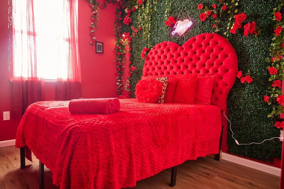 Wild Romance Hideaway 5 Min Away From Downtown * Philadelphia
